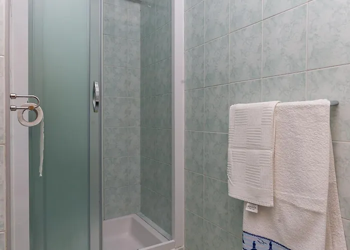 Apartament Kisic - Two-bedroom With Terrace Prizemlje *